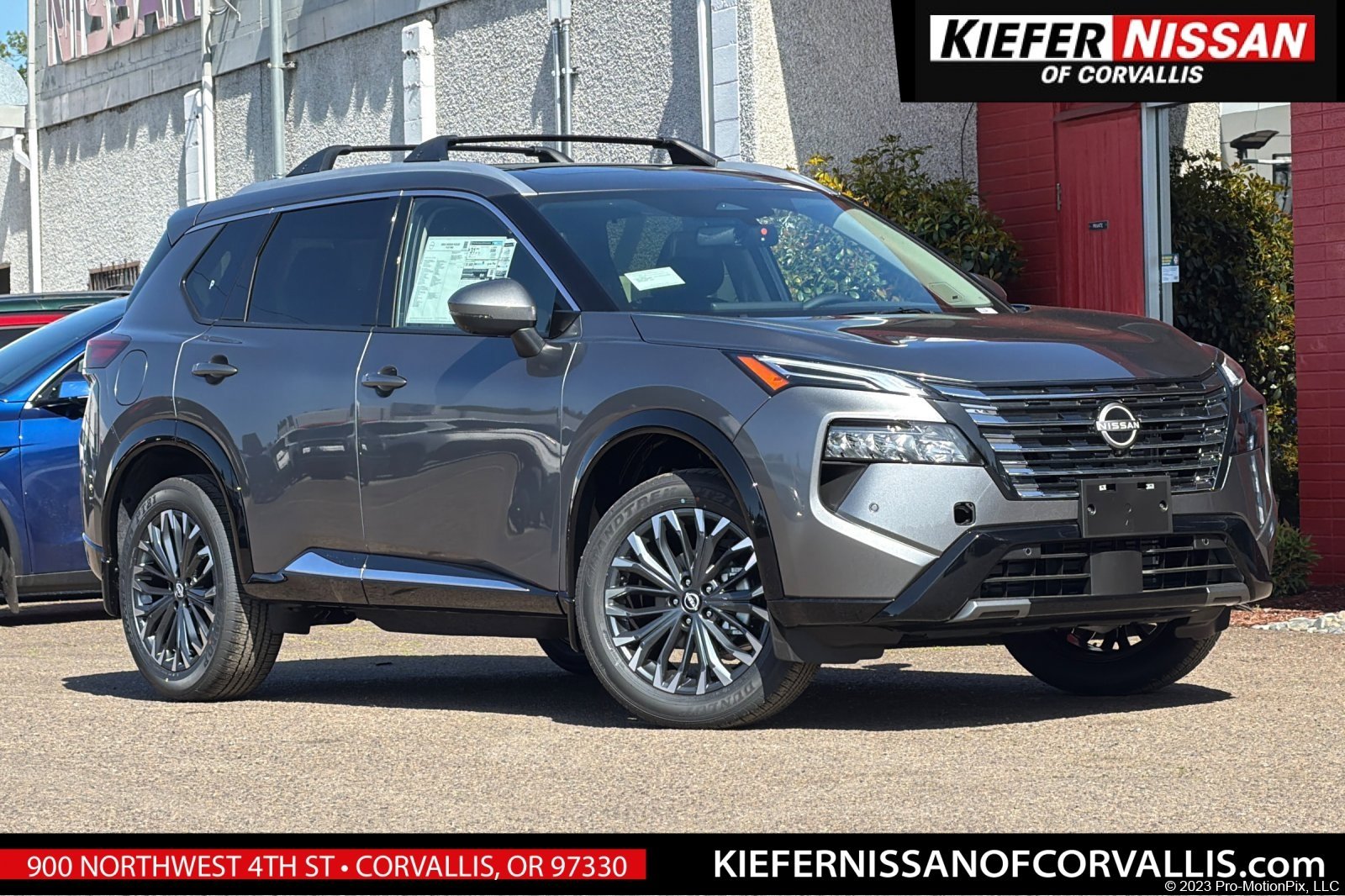 2026 Nissan Rogue Platinum AWD's photo