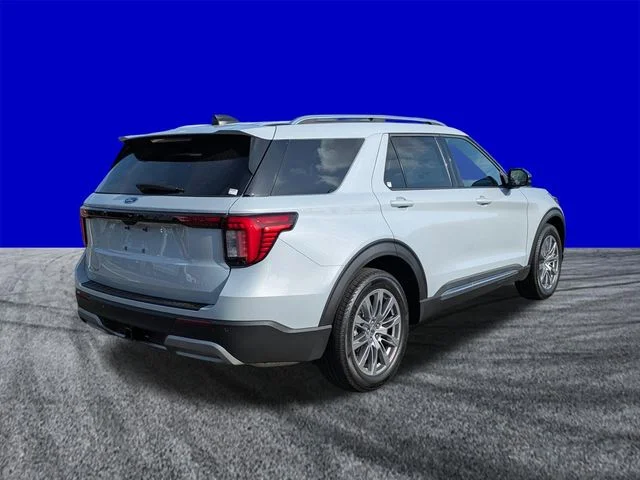 New 2026 White Ford Platinum image 4