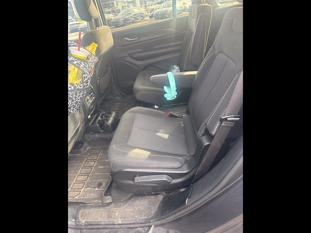 Used 2023 Gray Jeep Laredo image 22