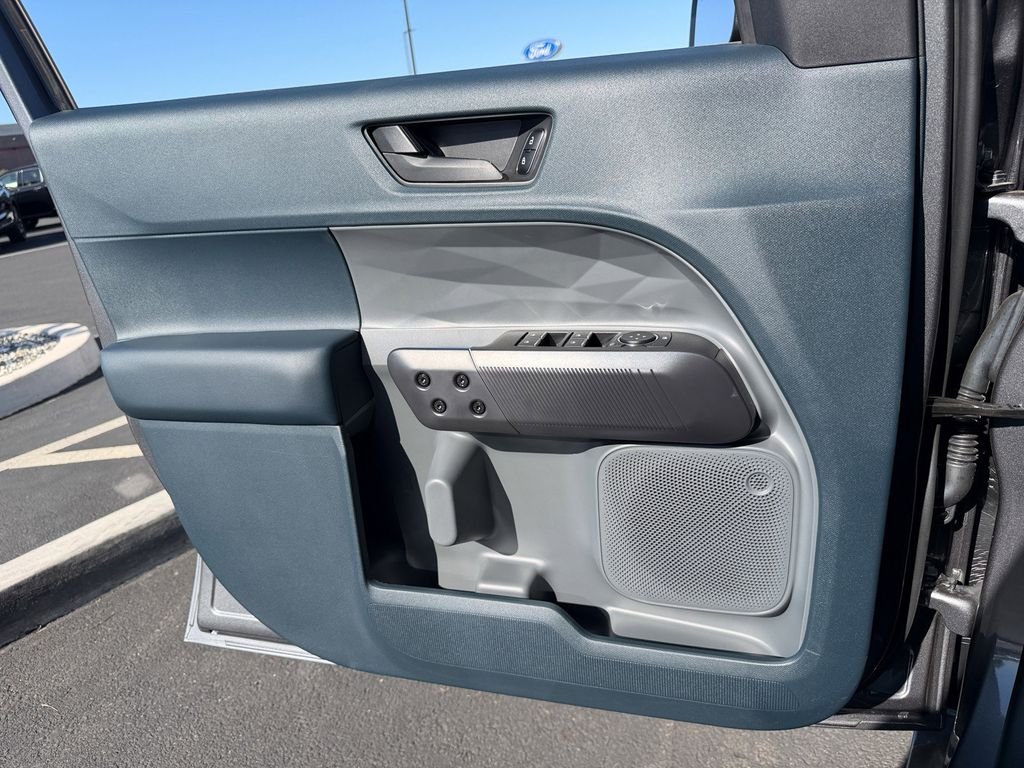 New 2026 Carbonized Gray Metallic Ford Maverick Lobo™ image 13