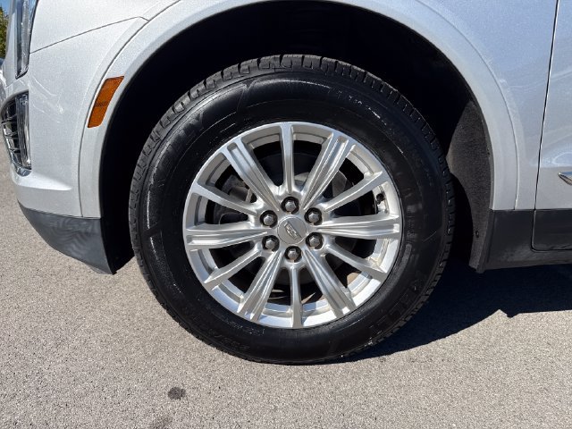 Used 2017 Silver Cadillac Base image 11