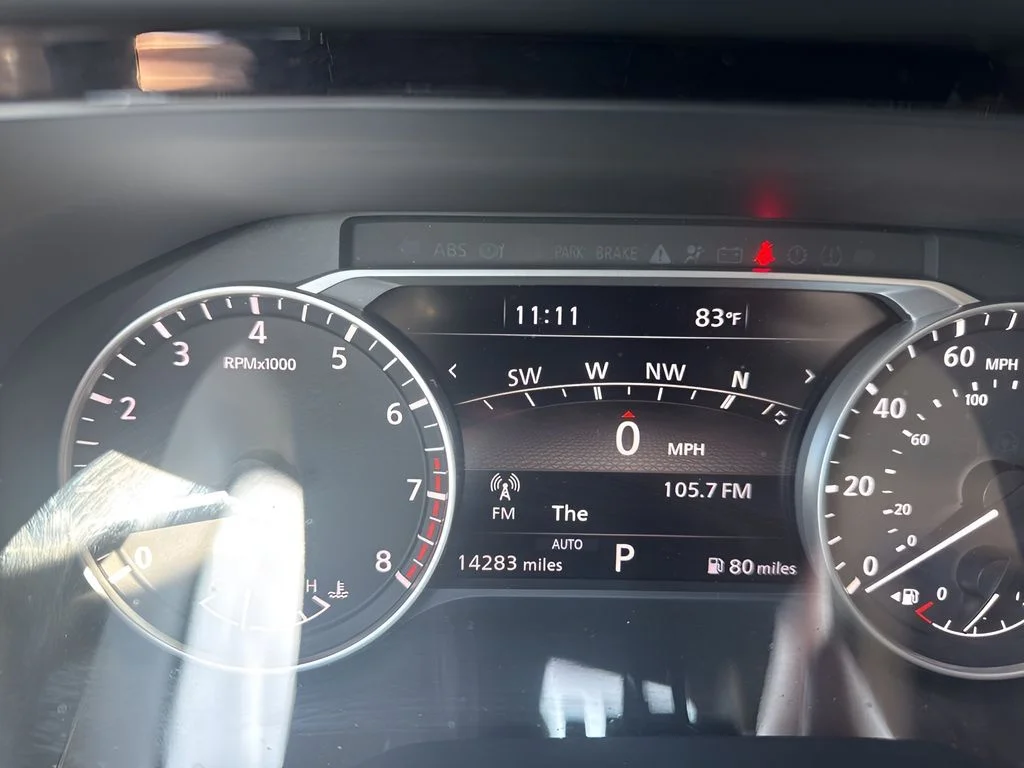 Used 2025 Gray Nissan SL image 25
