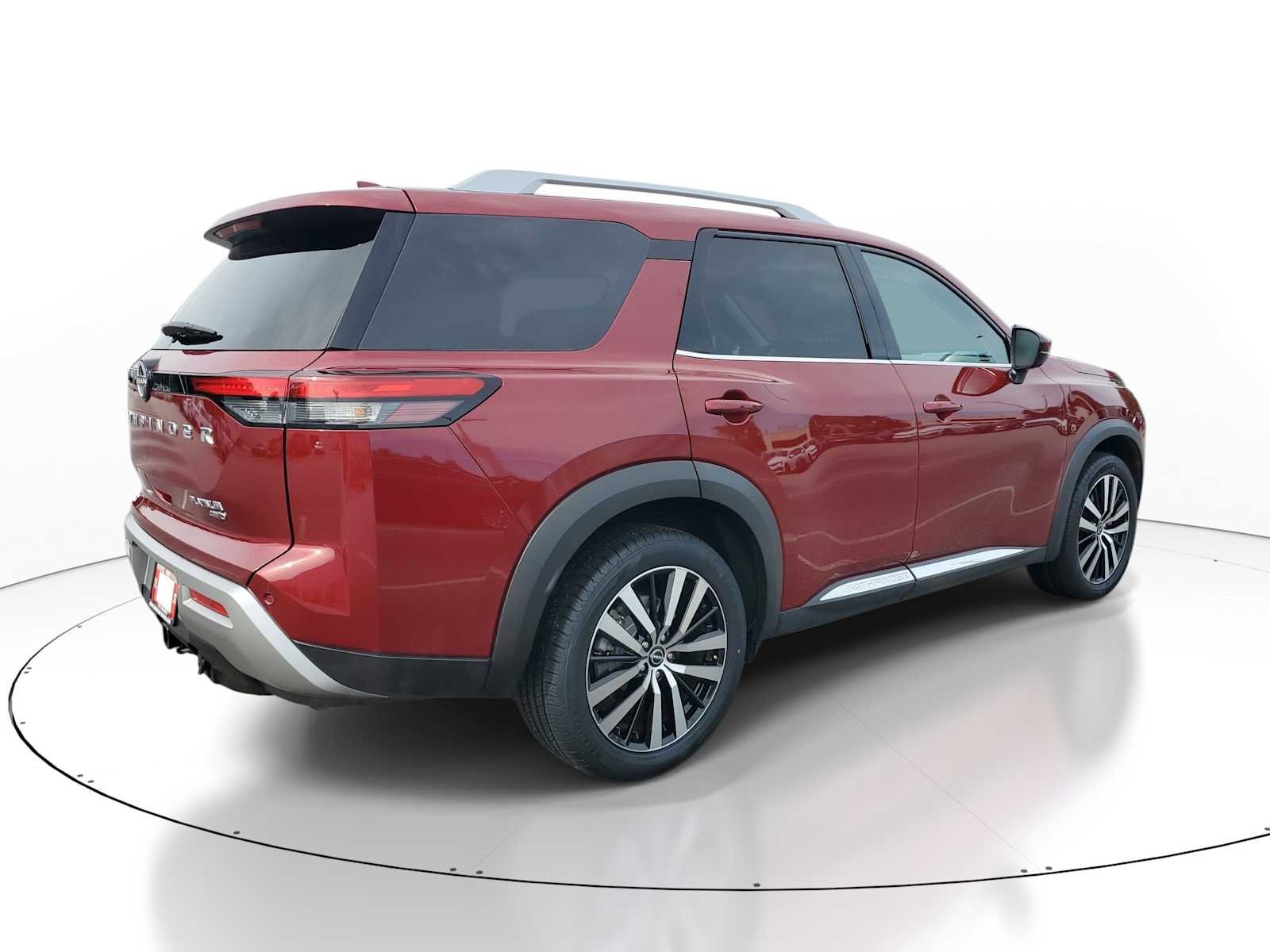 Used 2023 Scarlet Ember Tintcoat Nissan Platinum image 6