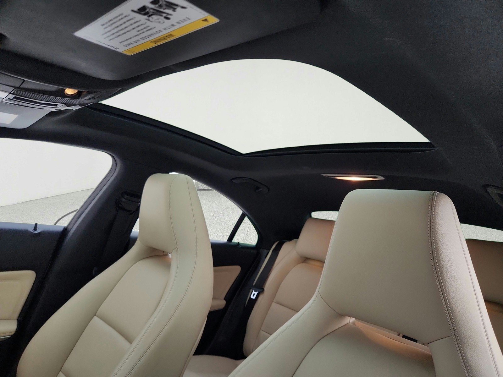 Used 2019 Polar White Mercedes-Benz CLA 250 image 18