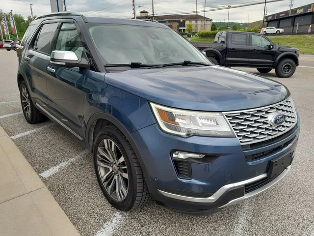 Used 2018 Blue Ford Platinum image 3