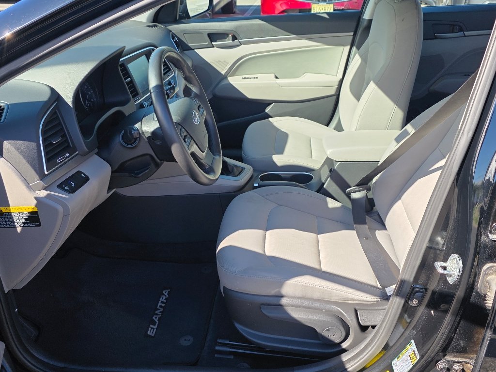 Certified Used 2018 Black Noir Pearl Hyundai Value Edition image 33