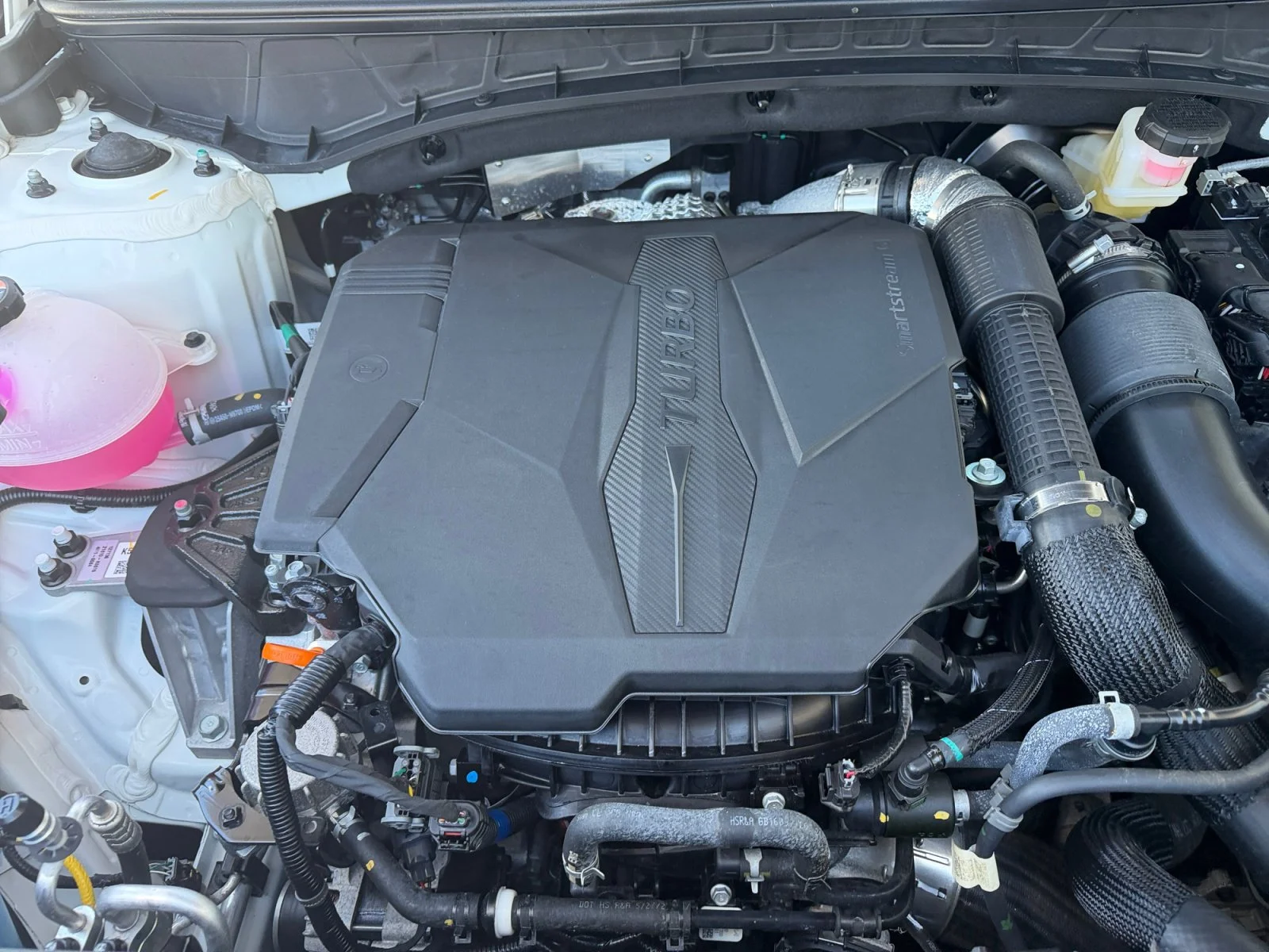 Used 2025 Atlas White Hyundai Limited image 7