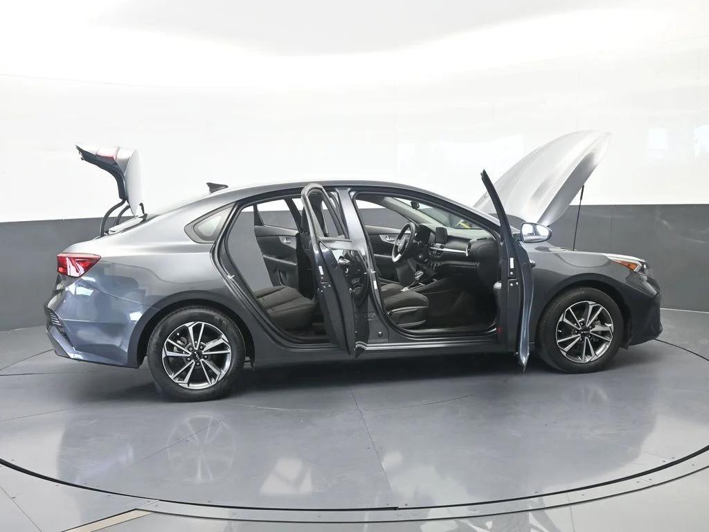 Used 2023 Gravity Gray Kia LXS image 65