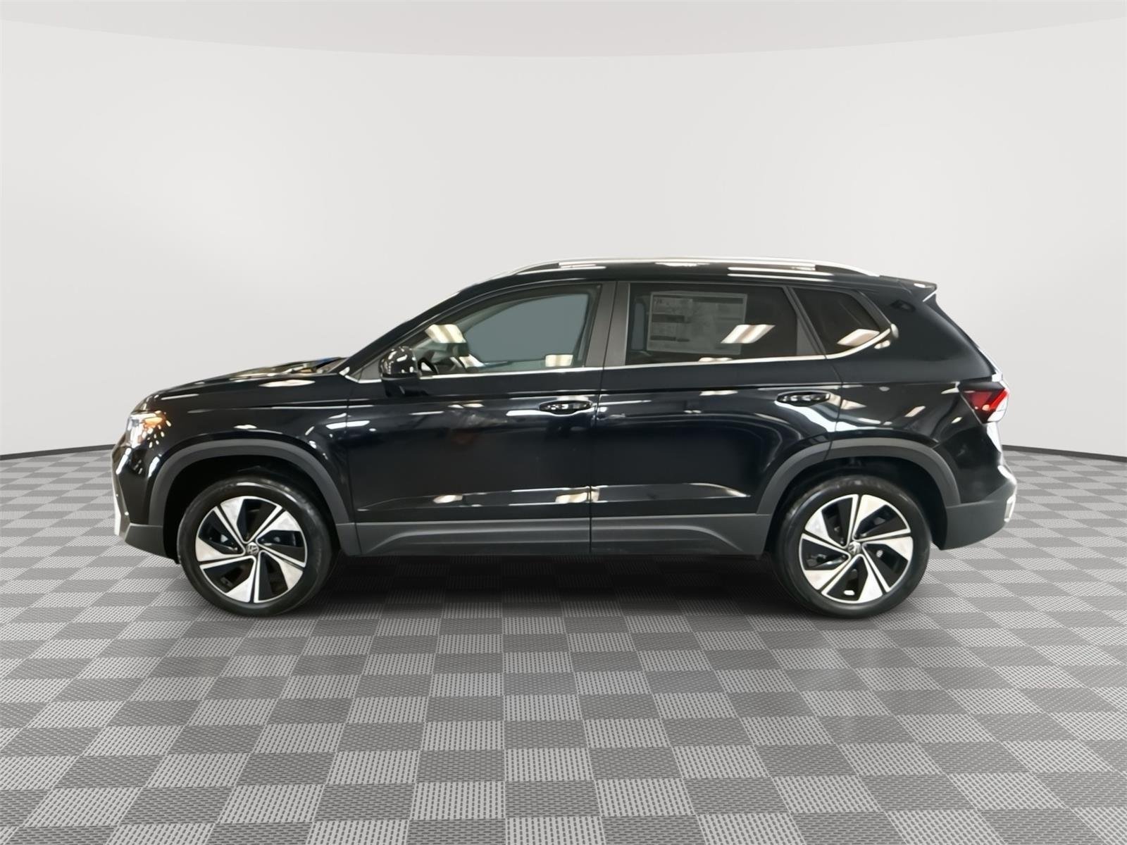2026 Volkswagen Taos SE - Photo 9