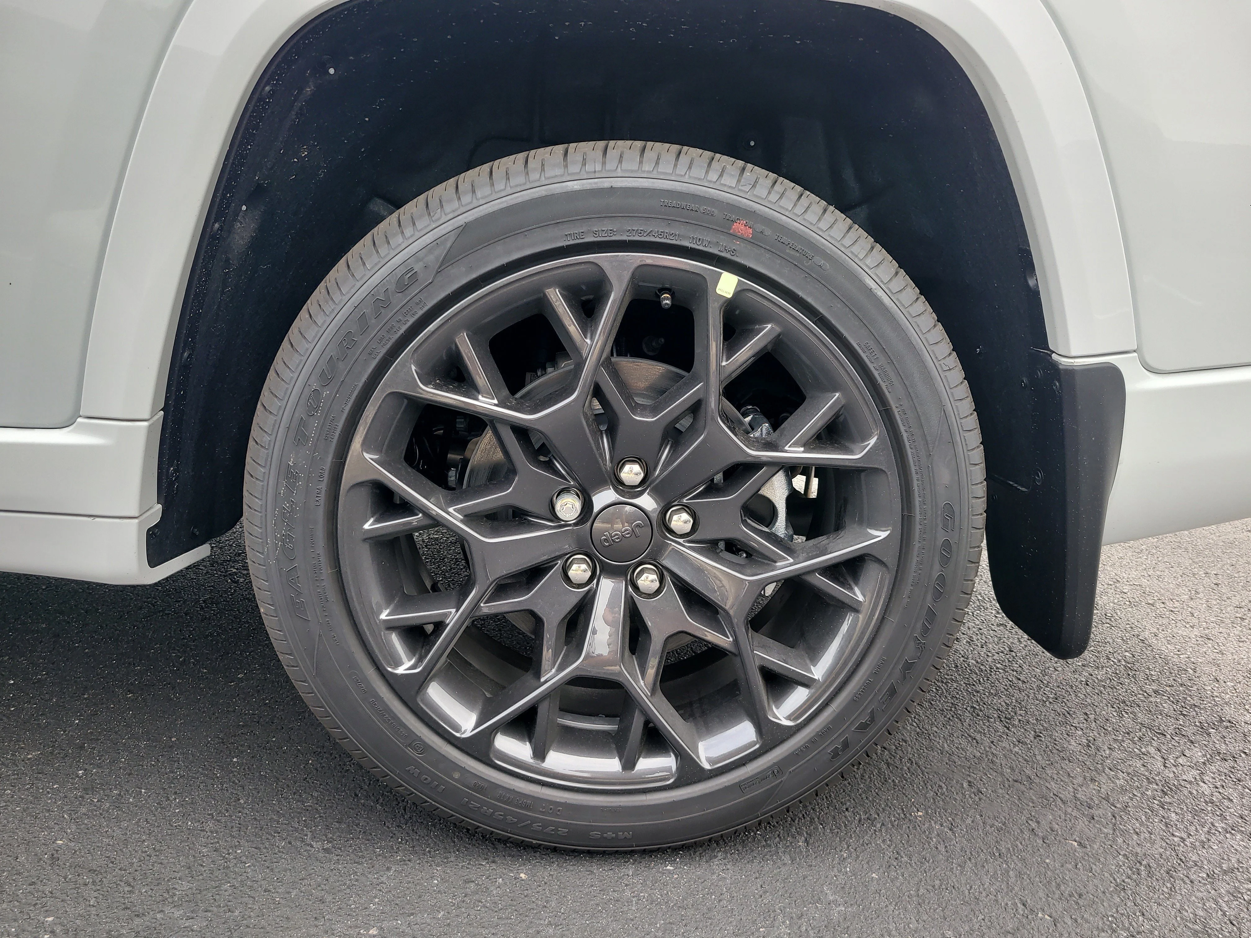 New 2026 Bright White Clearcoat Jeep Summit image 9