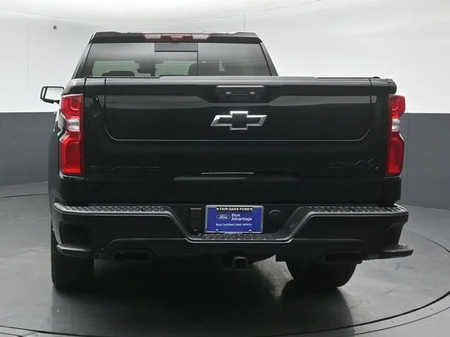 Certified Used 2026 Black Chevrolet High Country image 6