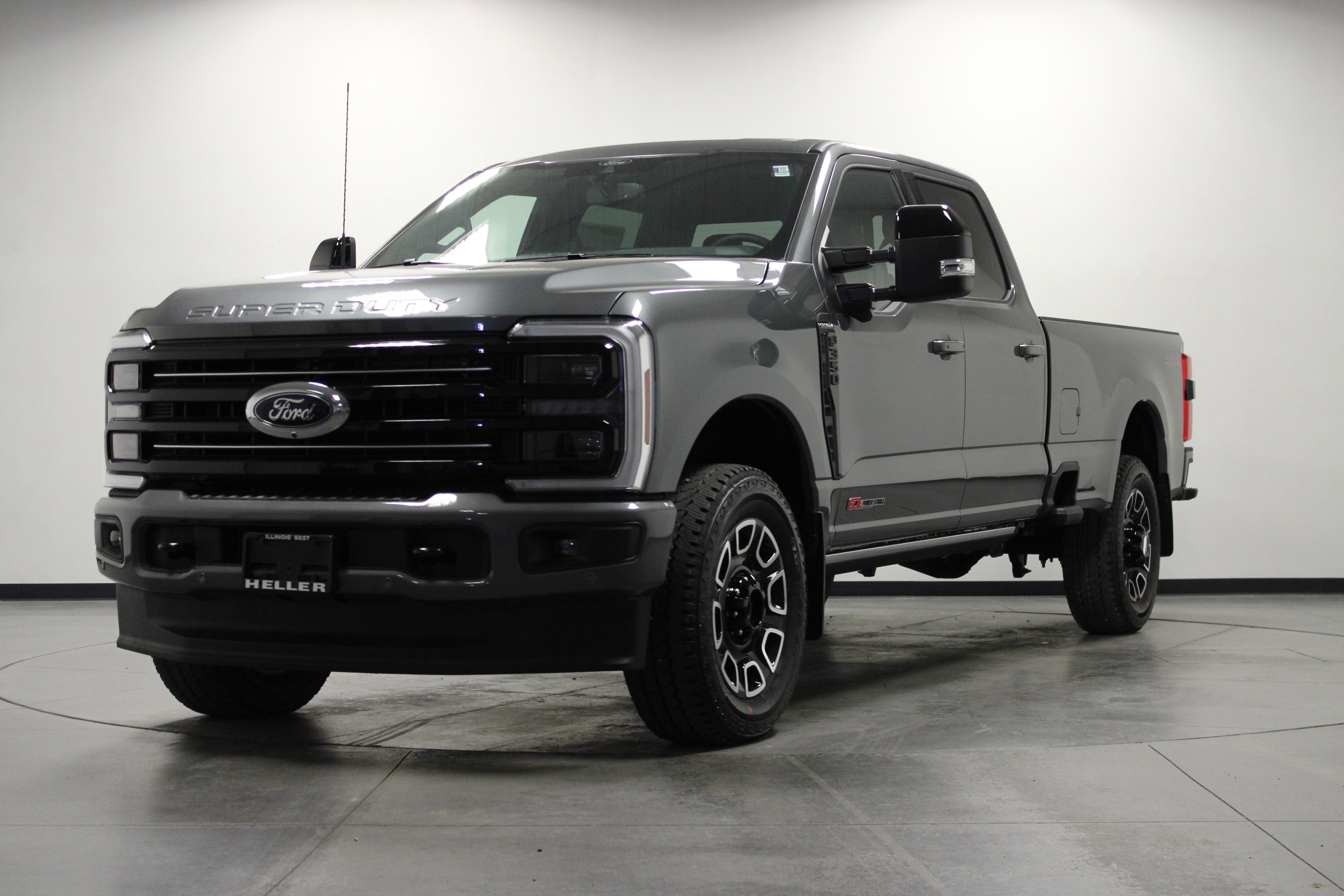 New 2026 Carbonized Gray Metallic Ford Platinum image 8