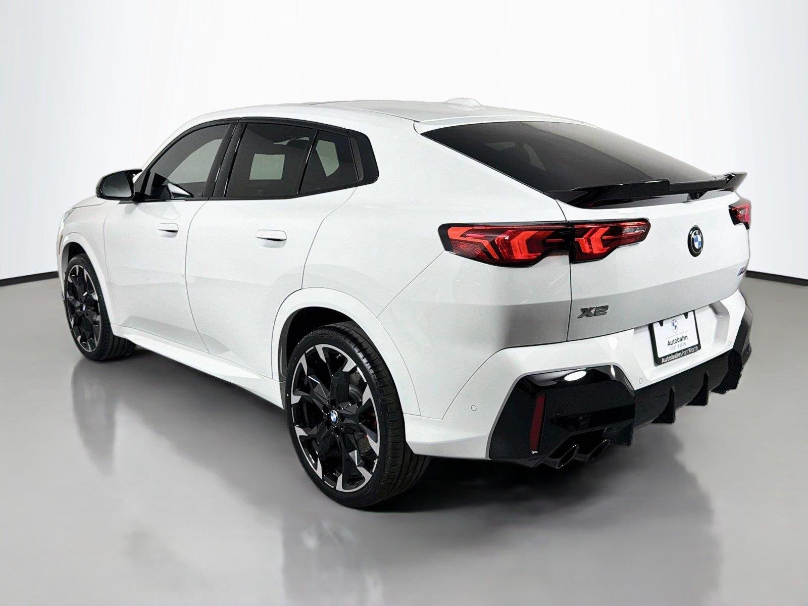 New 2027 Alpine White BMW M35i image 7