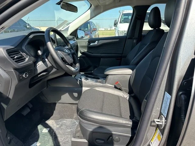 2025 Ford Escape Plug-in hybrid PHEV - Photo 12