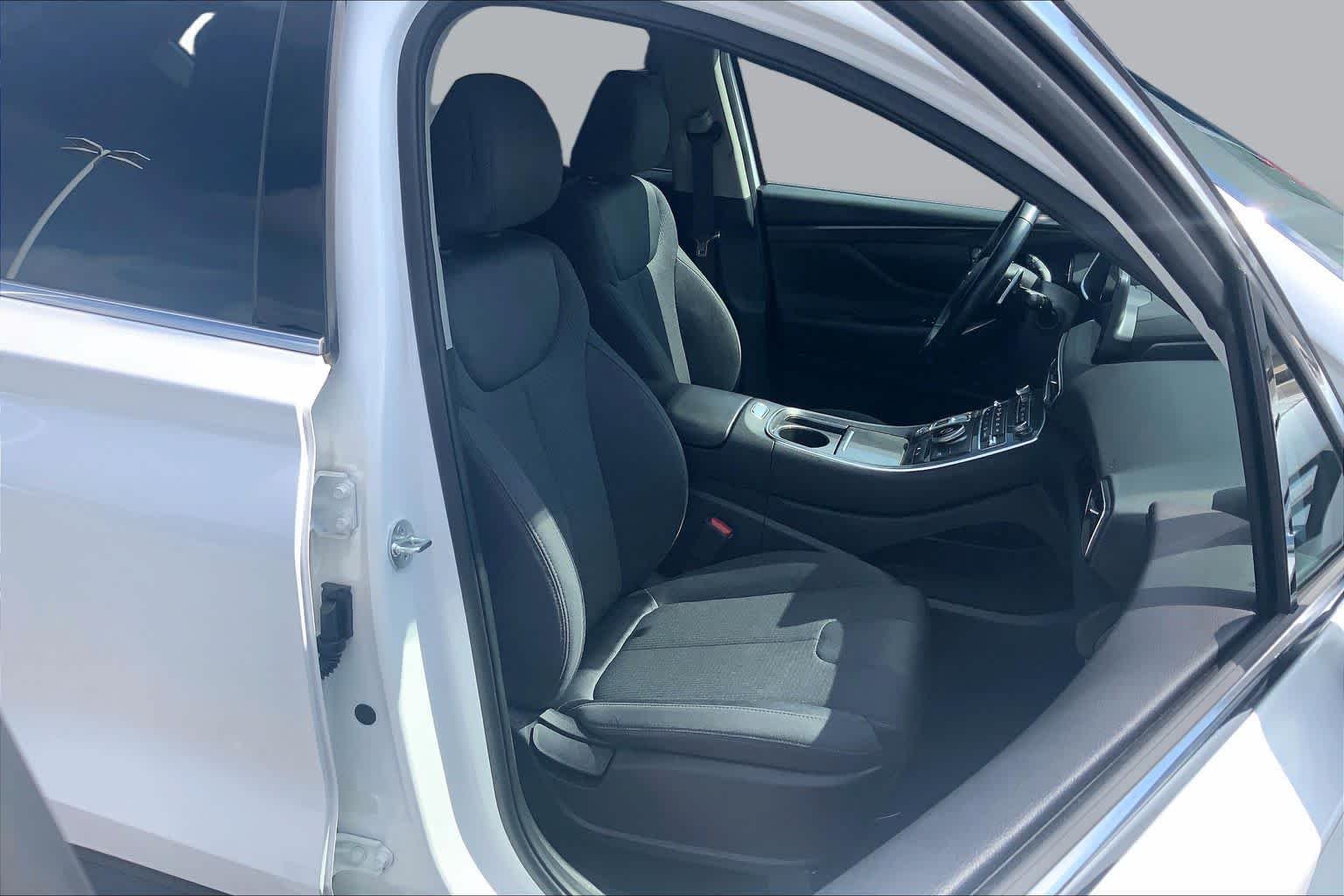 Certified Used 2023 Serenity White Pearl Hyundai SEL image 9