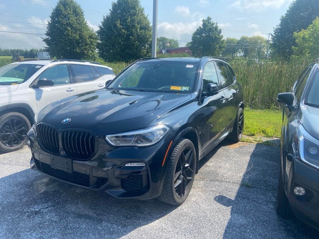 Used 2019 Black Sapphire Metallic BMW xDrive50i image 3