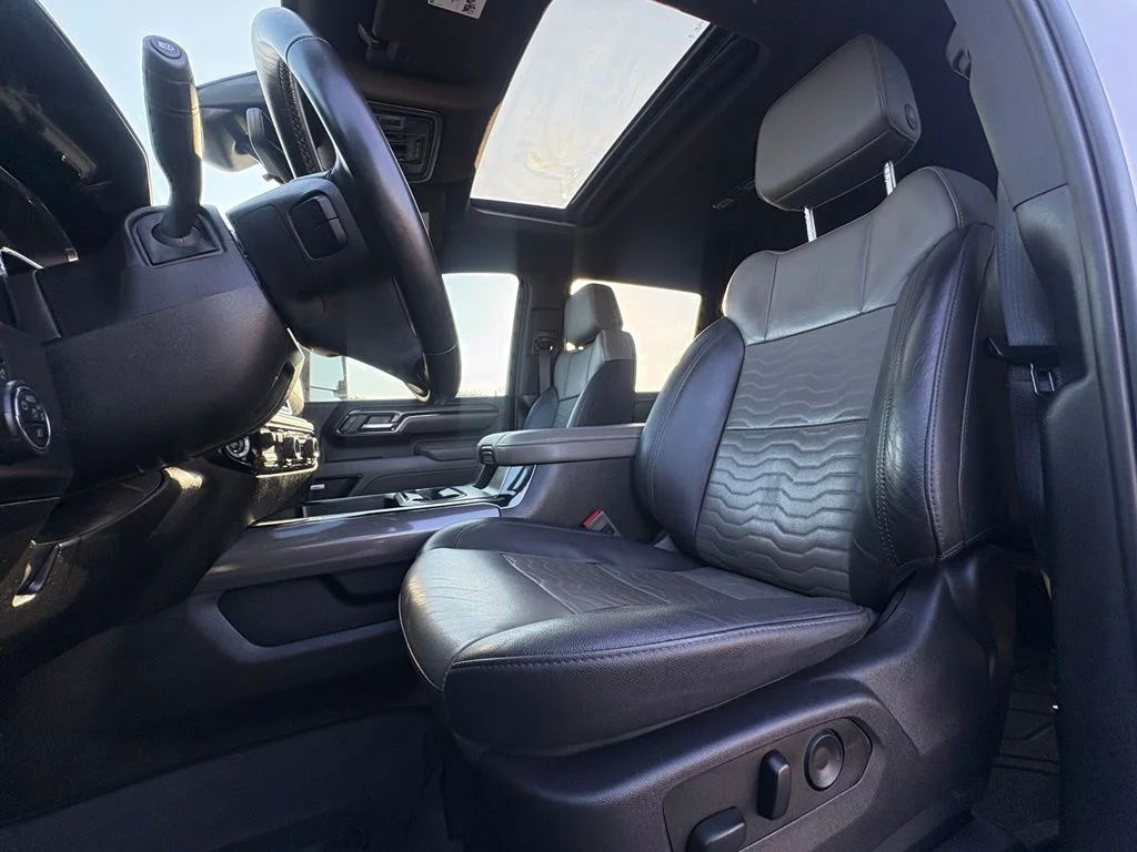 Used 2024 White Chevrolet ZR2 image 12