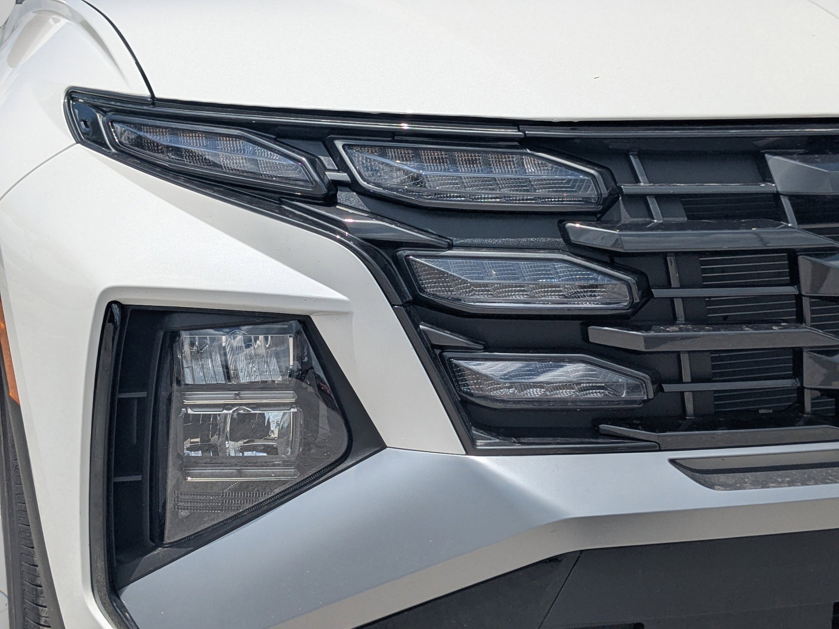 New 2026 Serenity White Pearl Hyundai SE FWD image 9