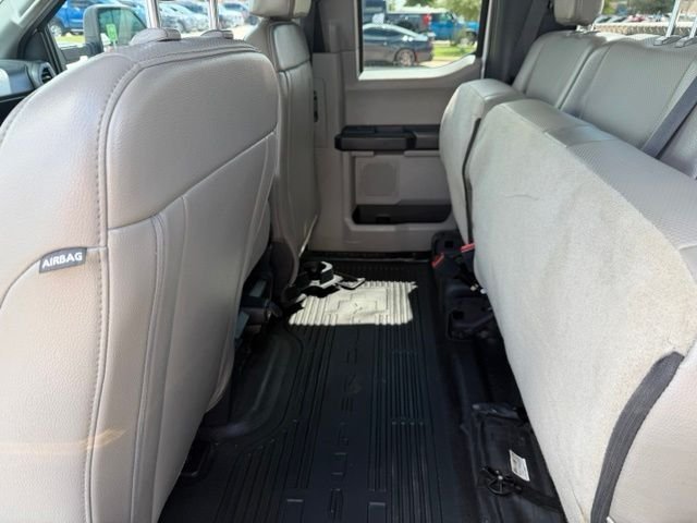 Used 2022 White Ford XL image 20