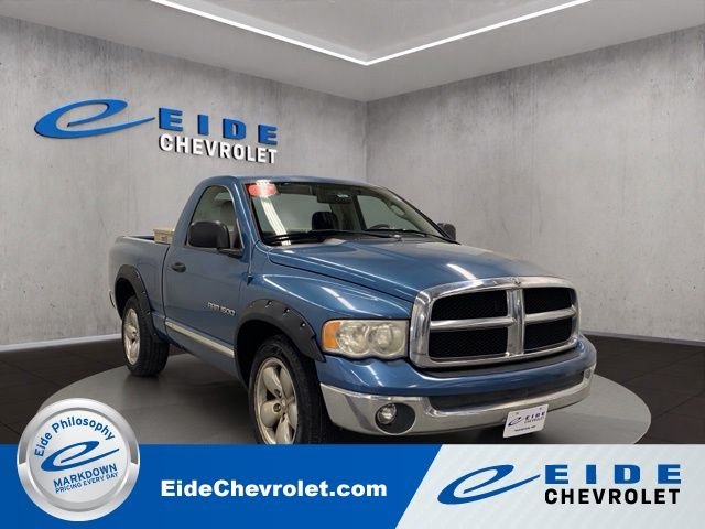 Used 2005 Blue Dodge SLT image 1