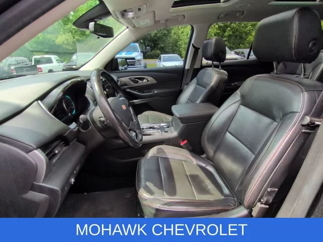 Used 2019 MOSAIC BLACK METALLIC Chevrolet RS image 10