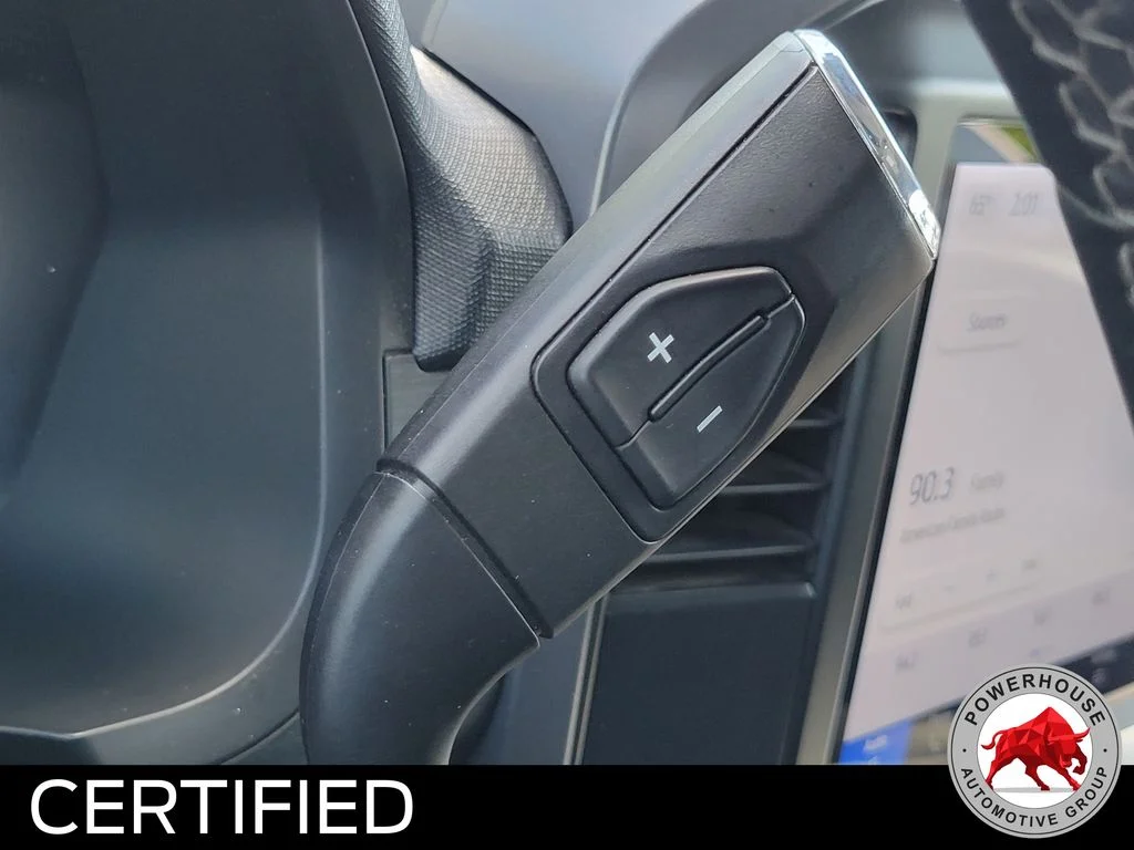Used 2025 Blue Ford XLT image 31