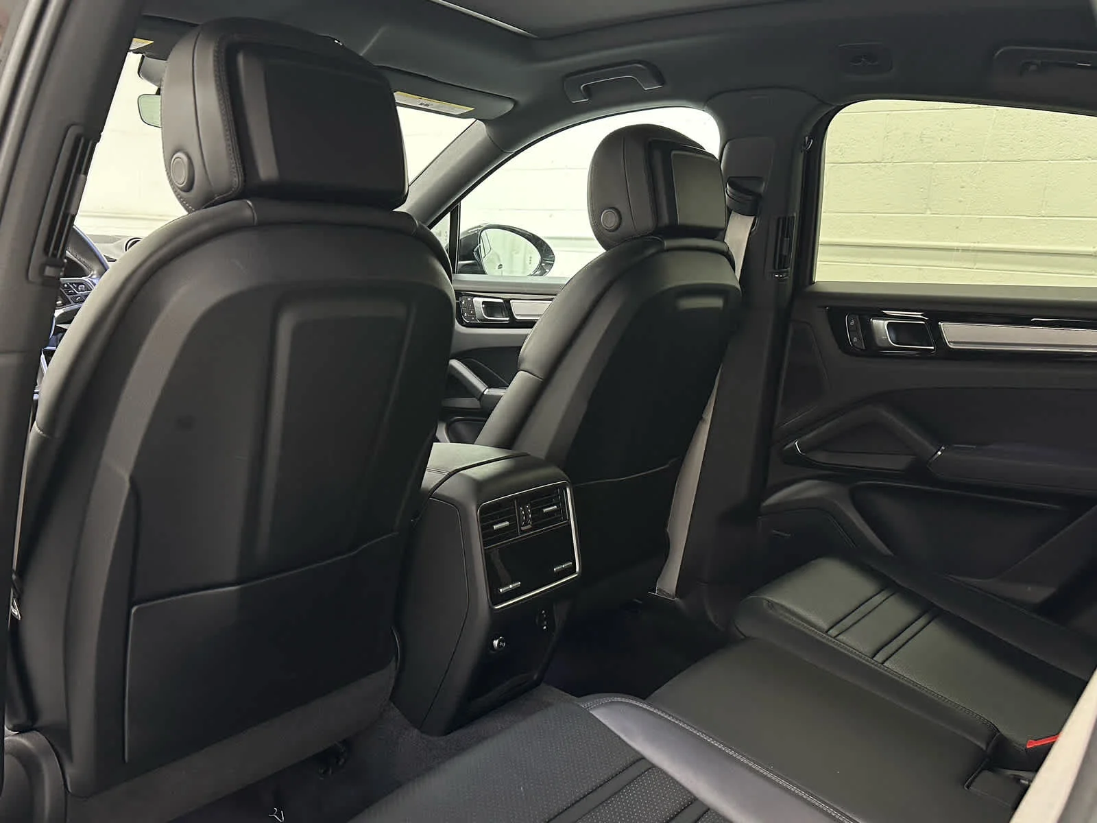 Used 2022 Black Porsche S Platinum Edition image 14