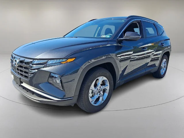 Used 2024 Gray Hyundai SEL image 3