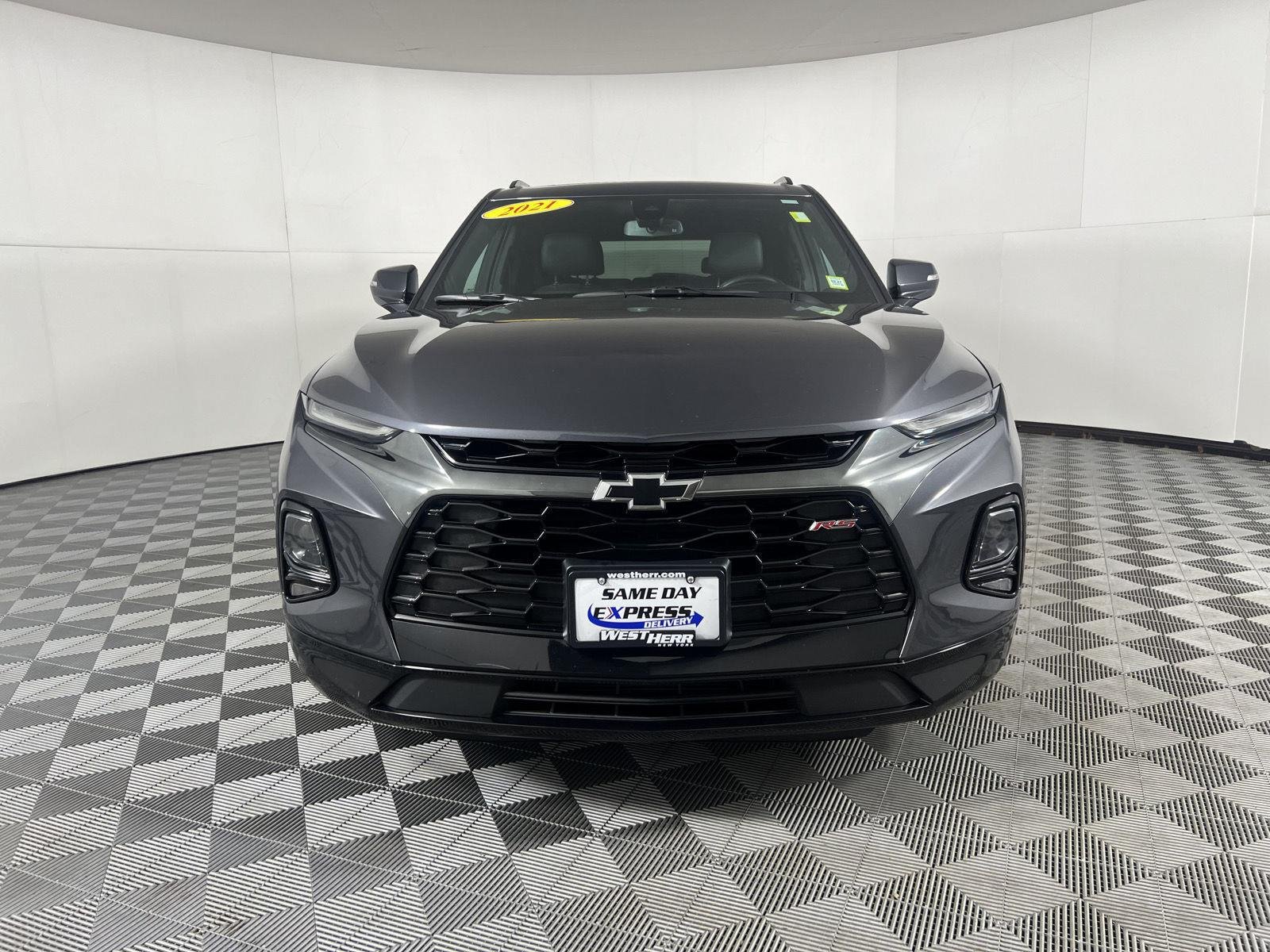 Used 2021 Iron Gray Metallic Chevrolet RS image 19