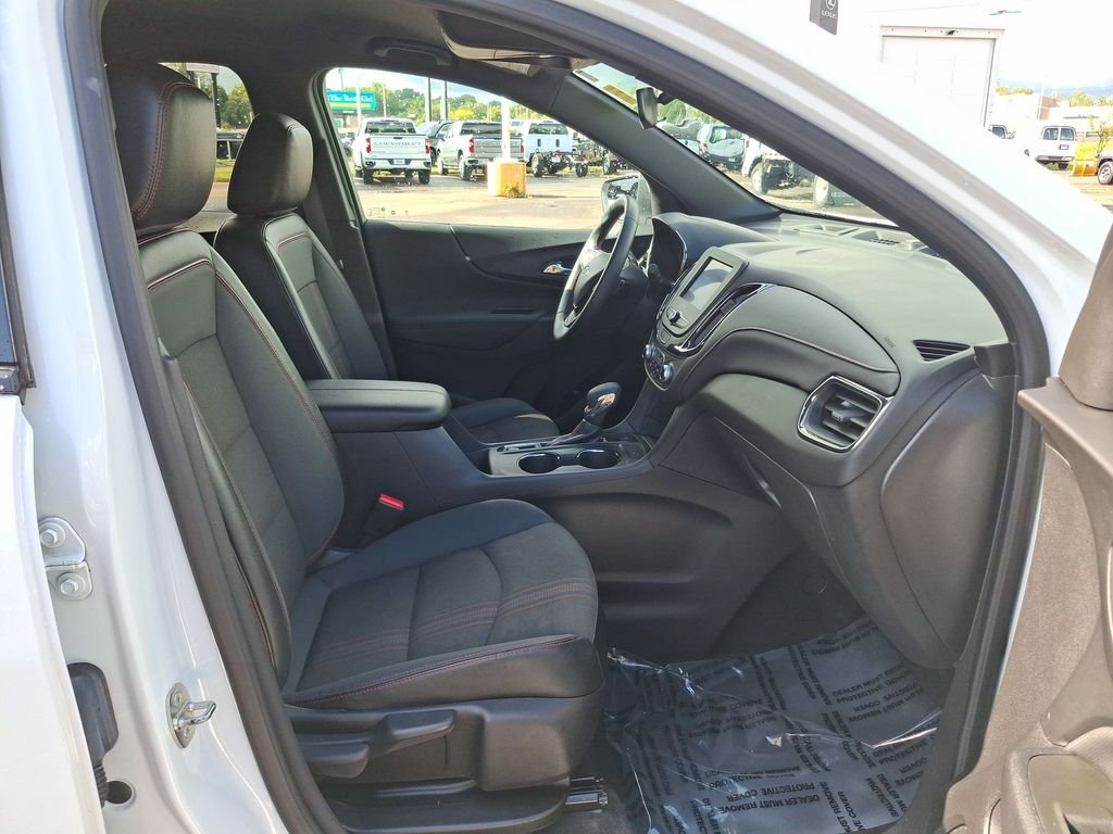 Used 2023 White Chevrolet RS image 24