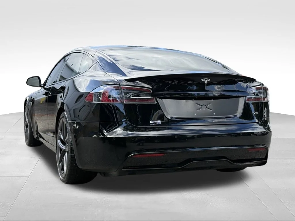Used 2021 Black Tesla Plaid image 3