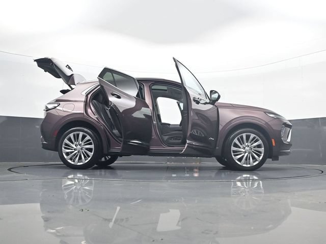 Used 2024 Smokey Amethyst Metallic Buick Avenir image 33