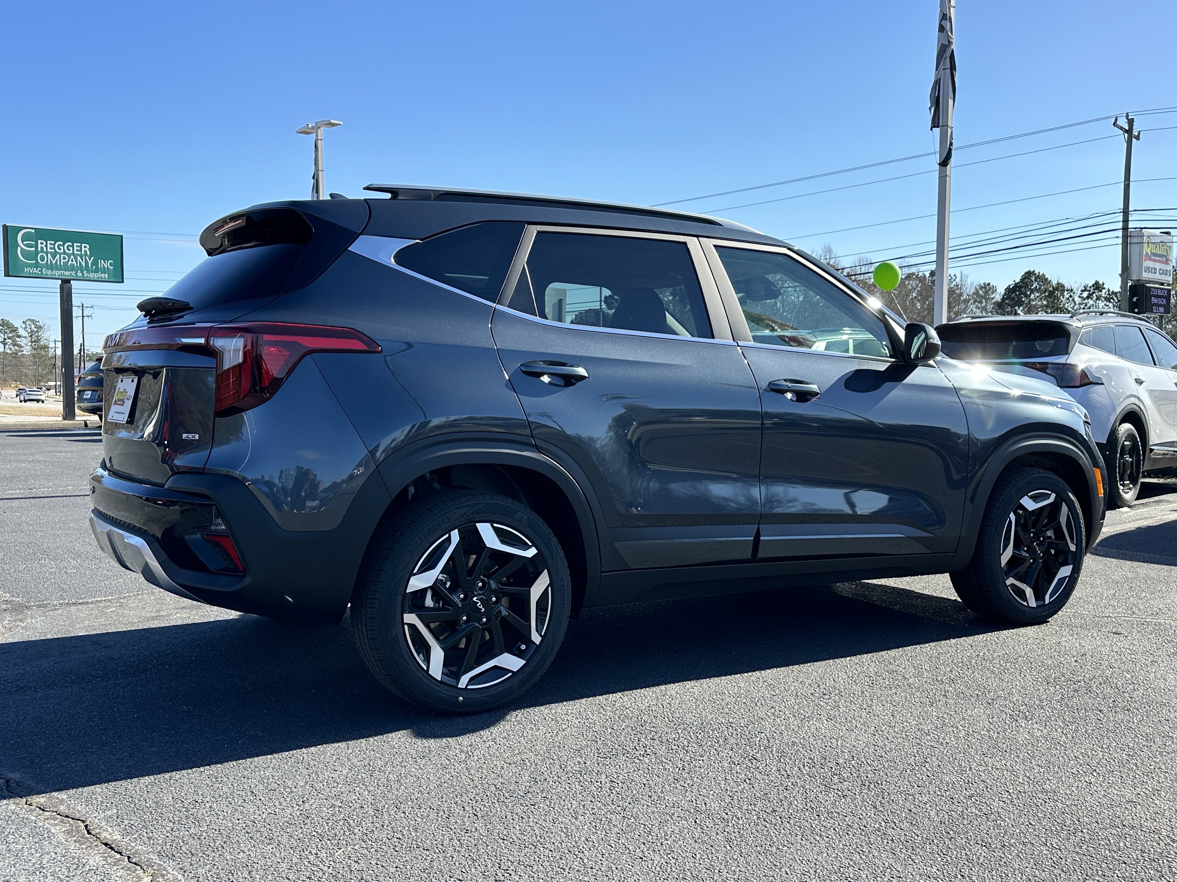 New 2026 Gravity Gray Kia SX image 8
