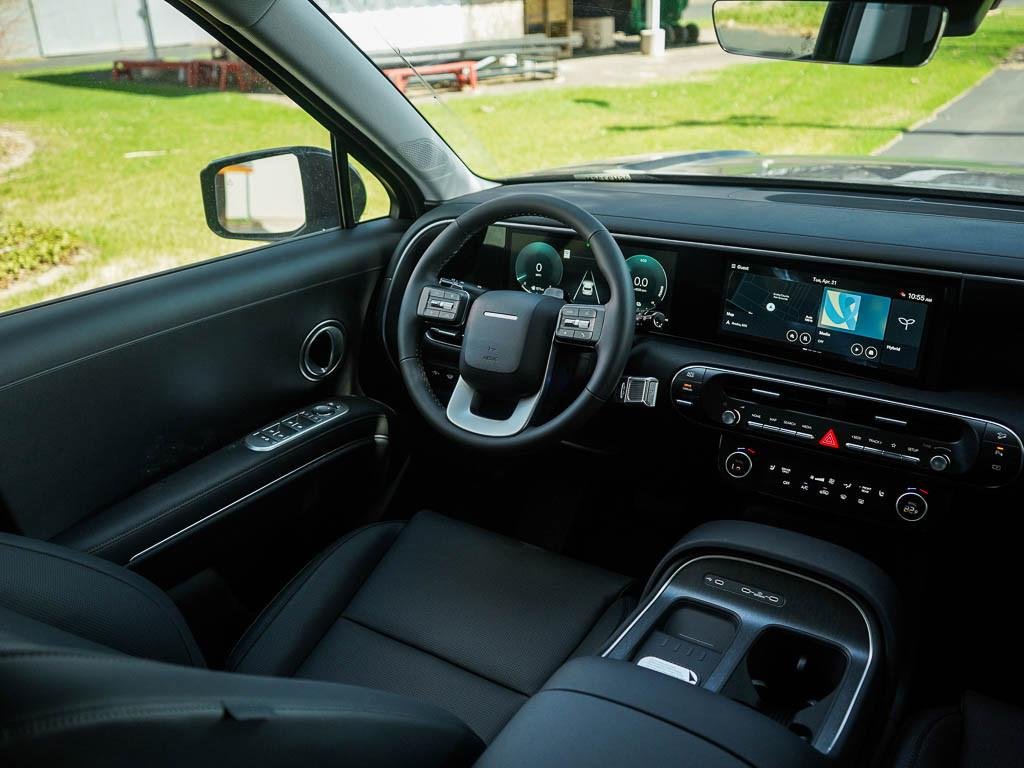 New 2026 Abyss Black Pearl Hyundai SEL 8P AWD image 42