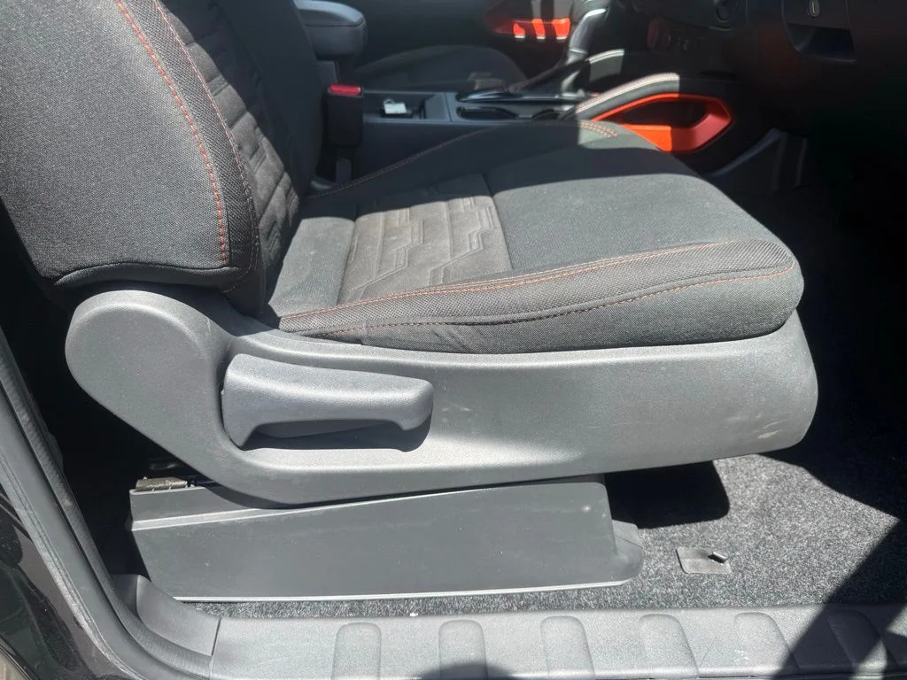 Used 2023 Black Nissan PRO-X image 60