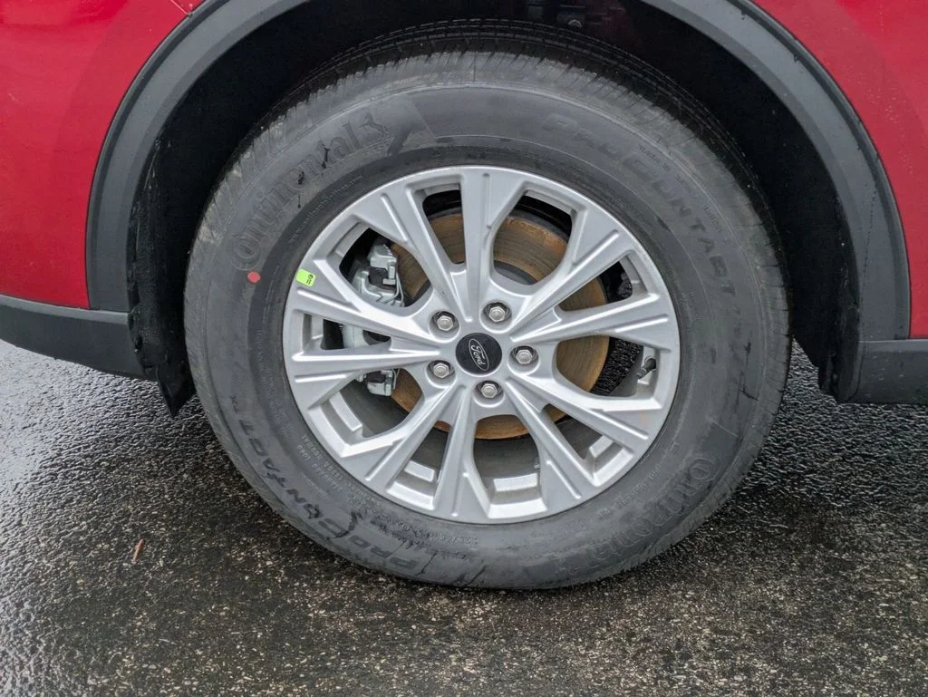 New 2026 Rapid Red Metallic Tinted Clearcoat Ford Active® image 18