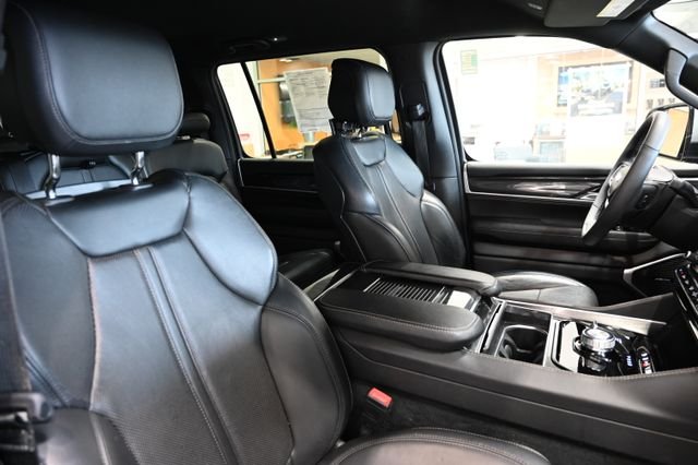 2022 Jeep Wagoneer Series I - Photo 10