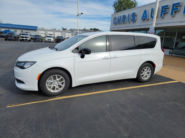 2026 Chrysler Voyager