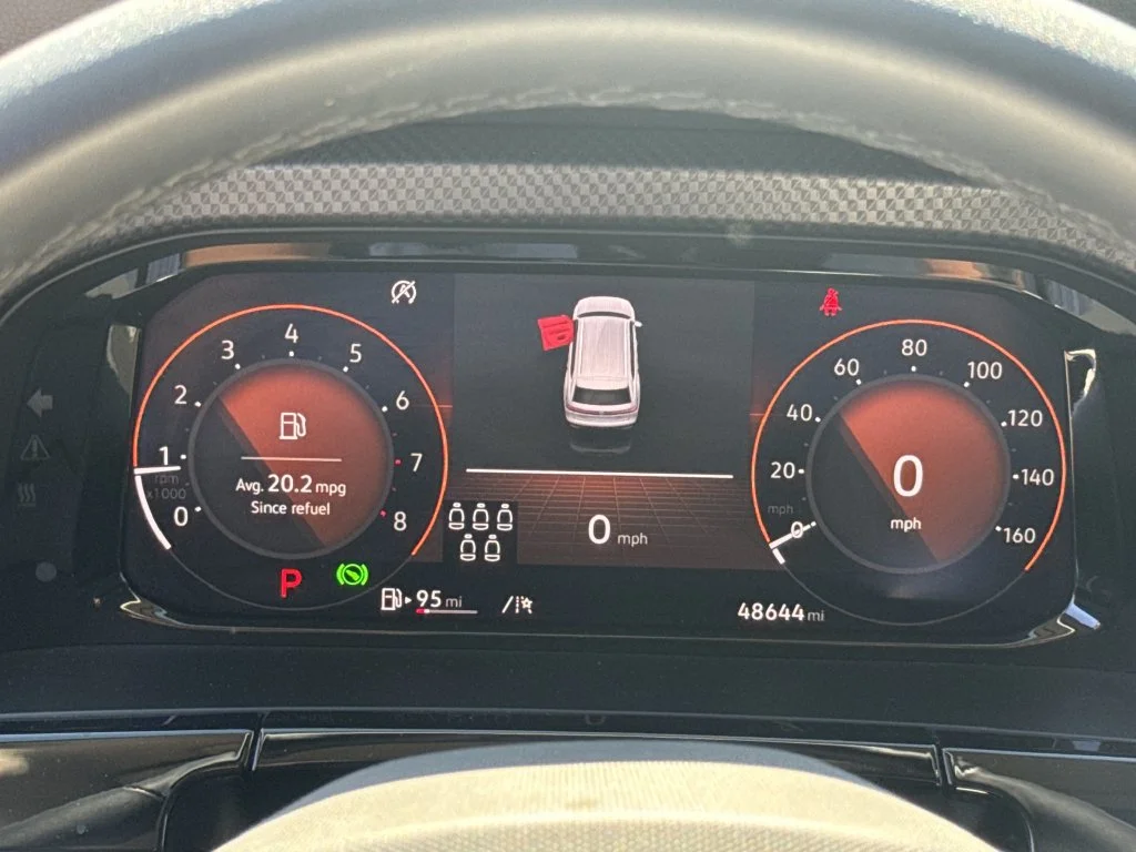 Used 2024  Volkswagen 2.0T Peak Edition SE w/Technology image 27