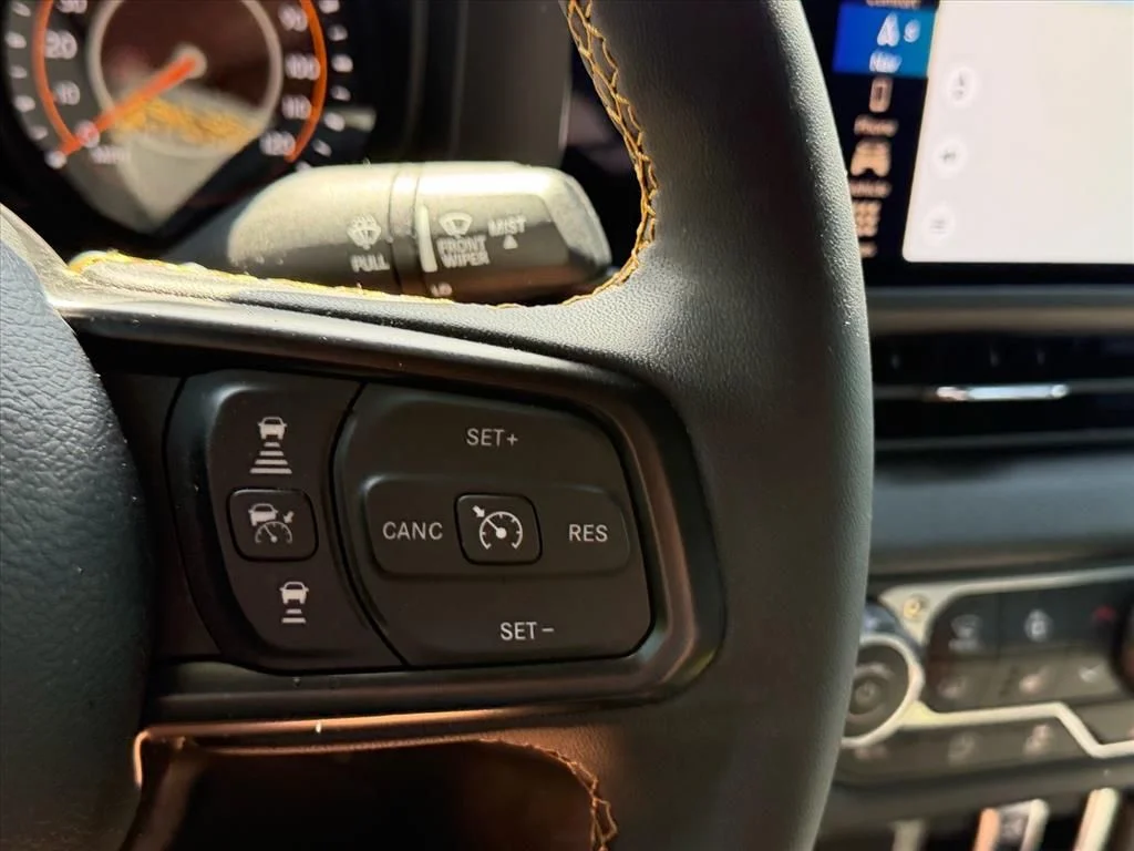 Used 2024 White Jeep Sport S image 20