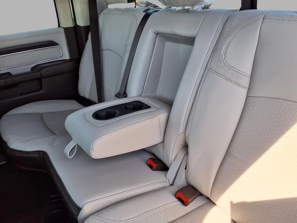 New 2026 Bright White Clear-Coat Exterior Paint RAM Laramie image 26