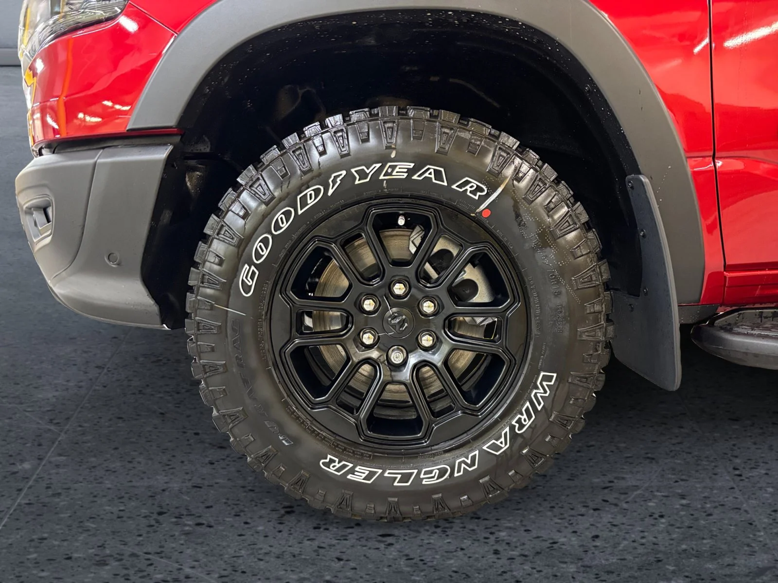 New 2026 MOLTEN RED PEARL Ram Rebel image 9