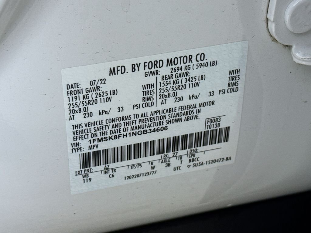 Used 2022 Star White Metallic Tri-Coat Ford Limited image 35