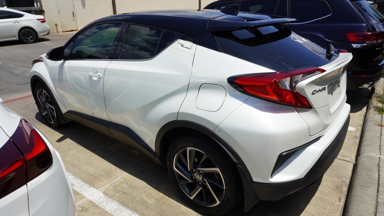 Used 2020 Blizzard Pearl w/Black Roof Toyota Limited image 8