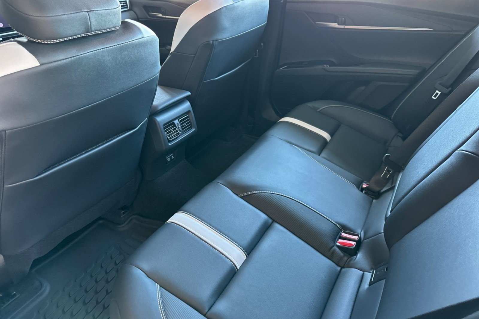 Certified Used 2026 Ice Cap Toyota SE image 11