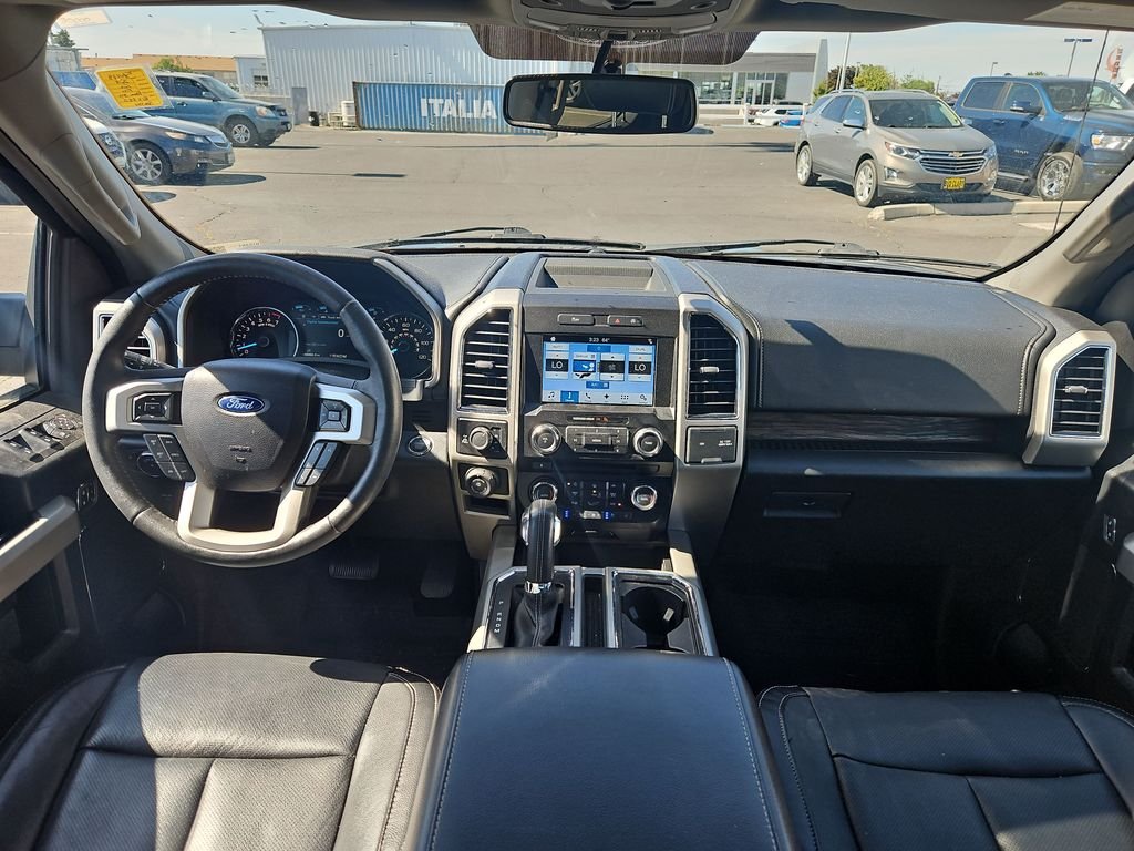 Used 2018 Gray Ford Lariat image 10