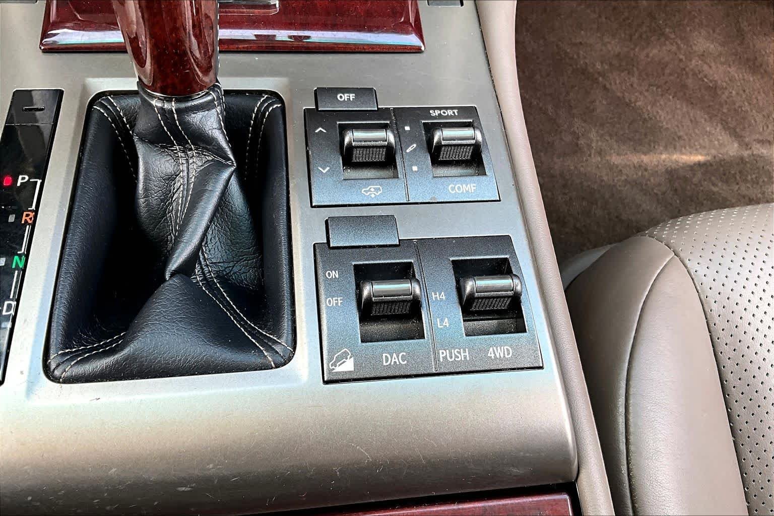 Used 2010 Satin Cashmere Metallic Lexus Premium image 30