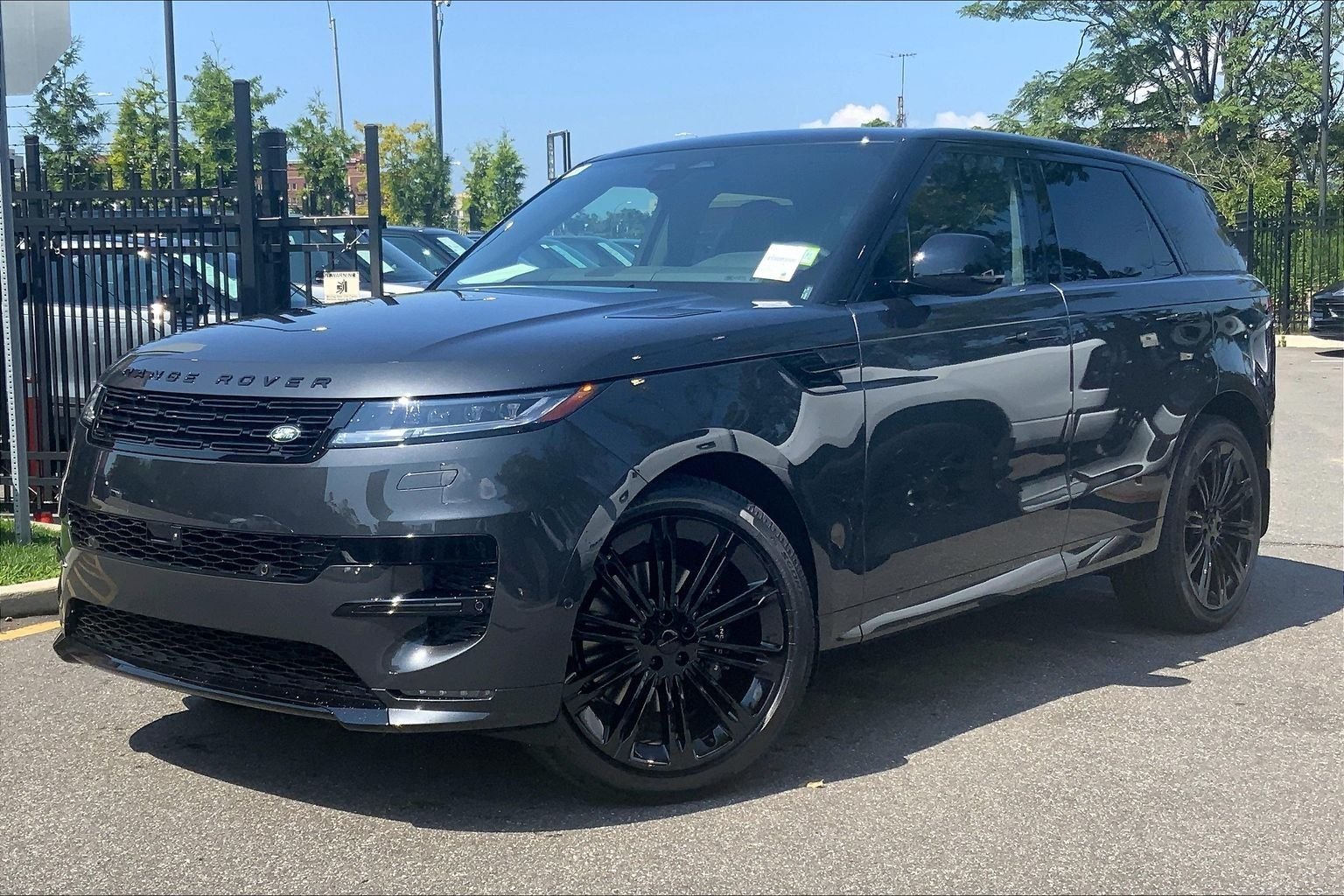 New 2026 Carpathian Grey Land Rover Dynamic SE image 1
