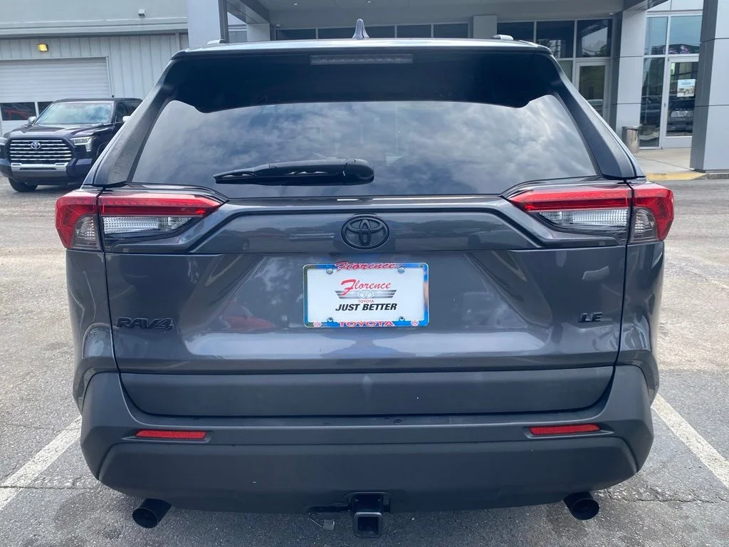 Used 2021 Gray Toyota LE image 12