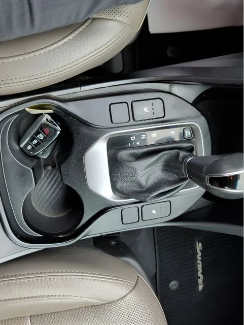 Used 2017 Gray Hyundai 2.4 Base image 27